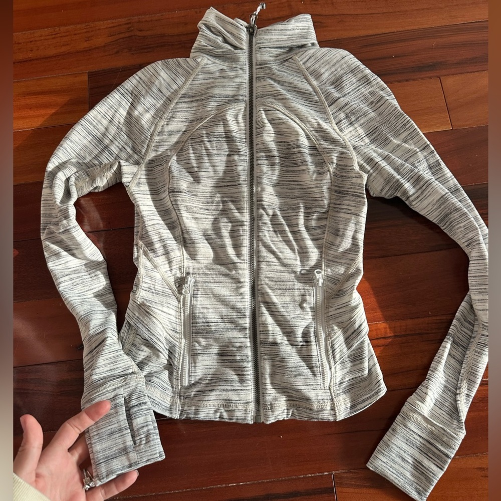 Lululemon Women's Gray Zip-Up Jacket